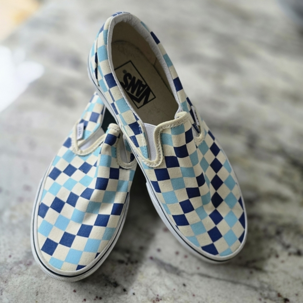 Vans Blue and white checkered mens 6.5 women's 8